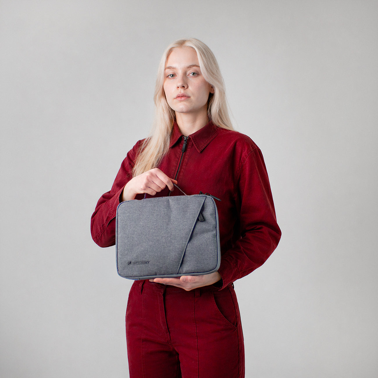 Wozinsky WTNP-11G 10-11" nešiojamojo kompiuterio krepšys su ištraukiama rankenėle - Pilkas -- Laptop Bags