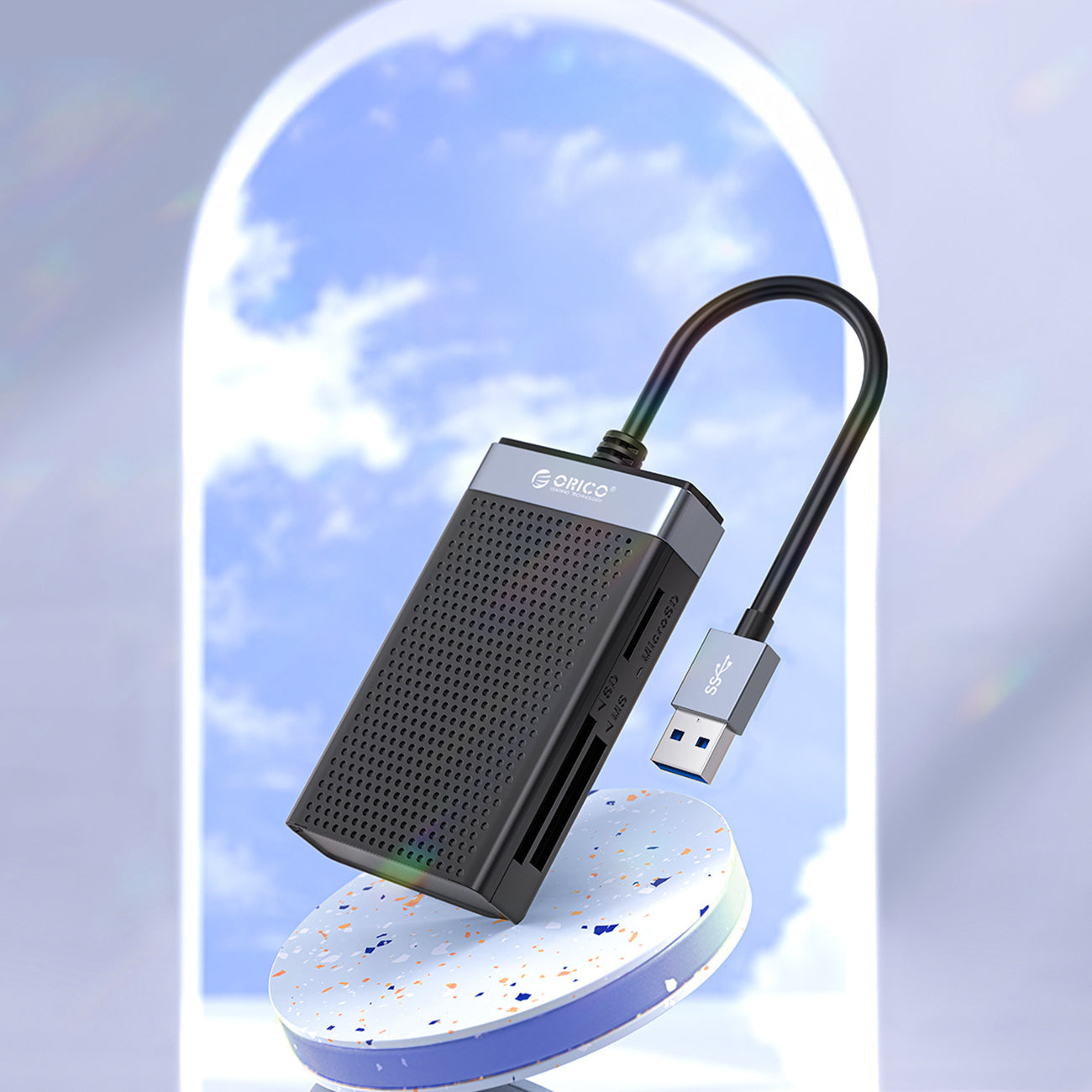 Orico CL4D-A3 USB-A 3.0 SD microSD CF MS 5 Gb/s Atminties kortelių skaitytuvas - Juoda ir sidabrinė -- Memory Card Readers