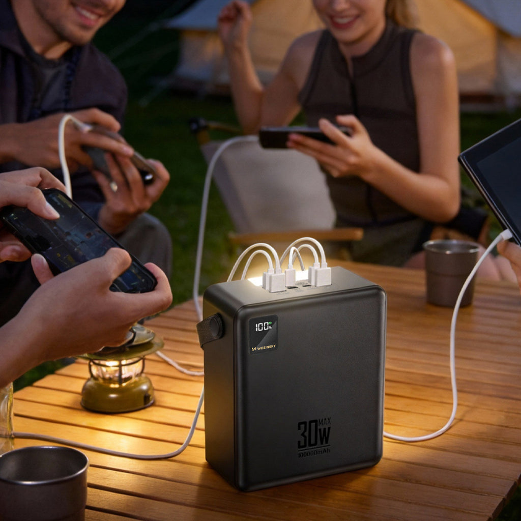 Wozinsky W8-B Powerbank 100000 mAh 30W 2x USB-A ir 2x USB-C su žibintuvėliu - Juoda -- Powerbanks