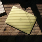 Tech-Protect Softshell dėklas MacBook Neo 13 2026 - matinis geltonas -- MacBook Neo 13 2026