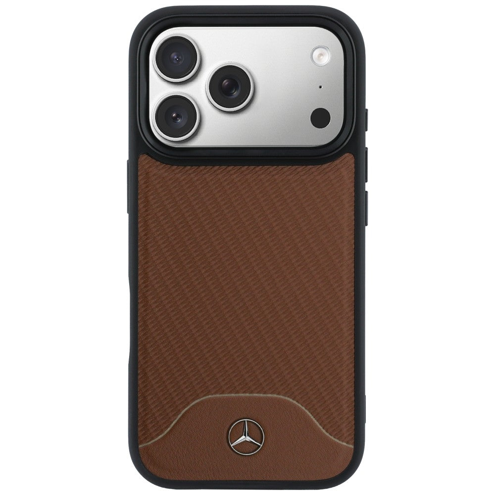 Mercedes Leather Wood Effect and Curve MagSafe dėklas iPhone 17 Pro - rudas -- iPhone 17 Pro