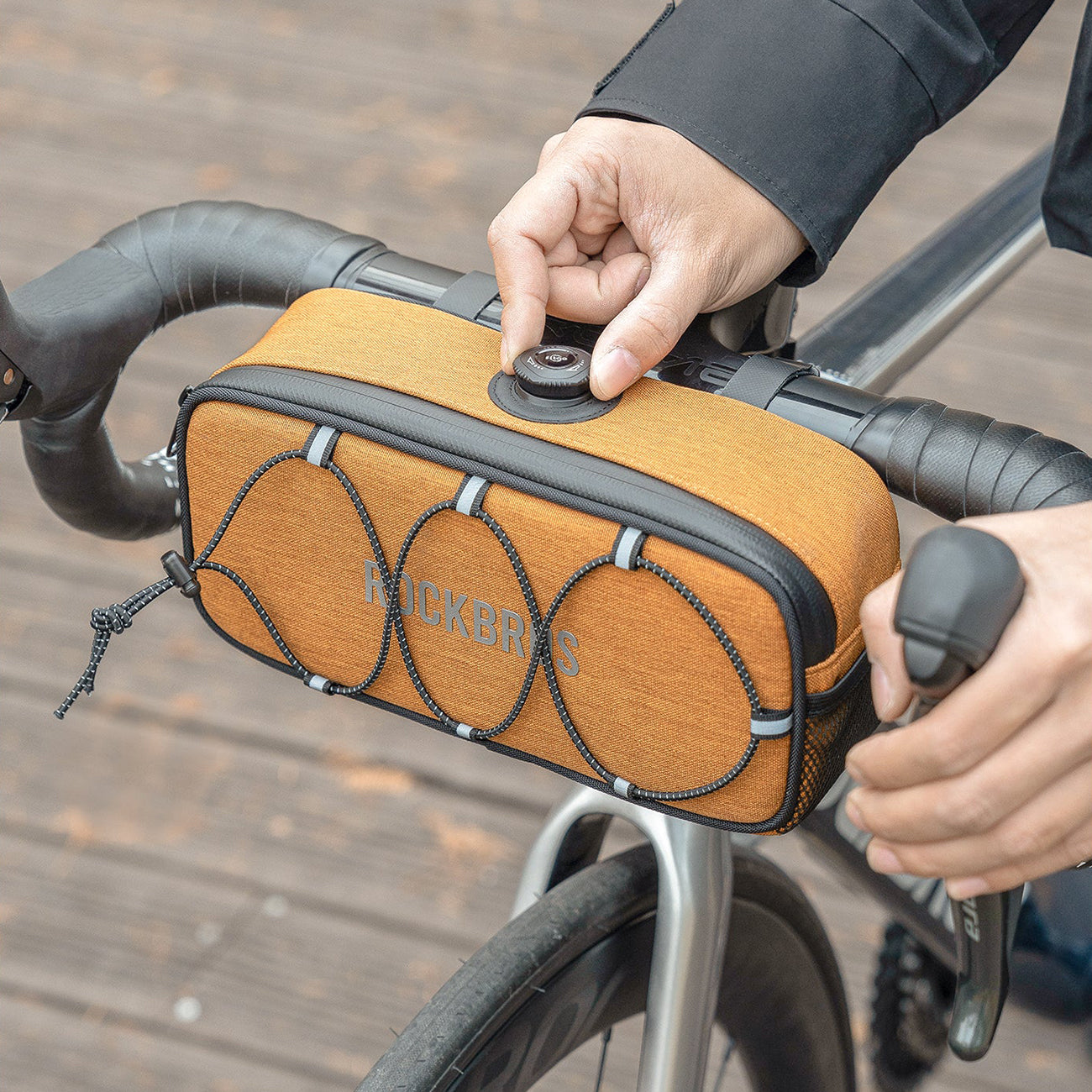 Rockbros TL001 ROAD TO SKY 1.9L Dviračio krepšys vairamiui atsparus vandeniui - Oranžinis -- Bicycle Bags