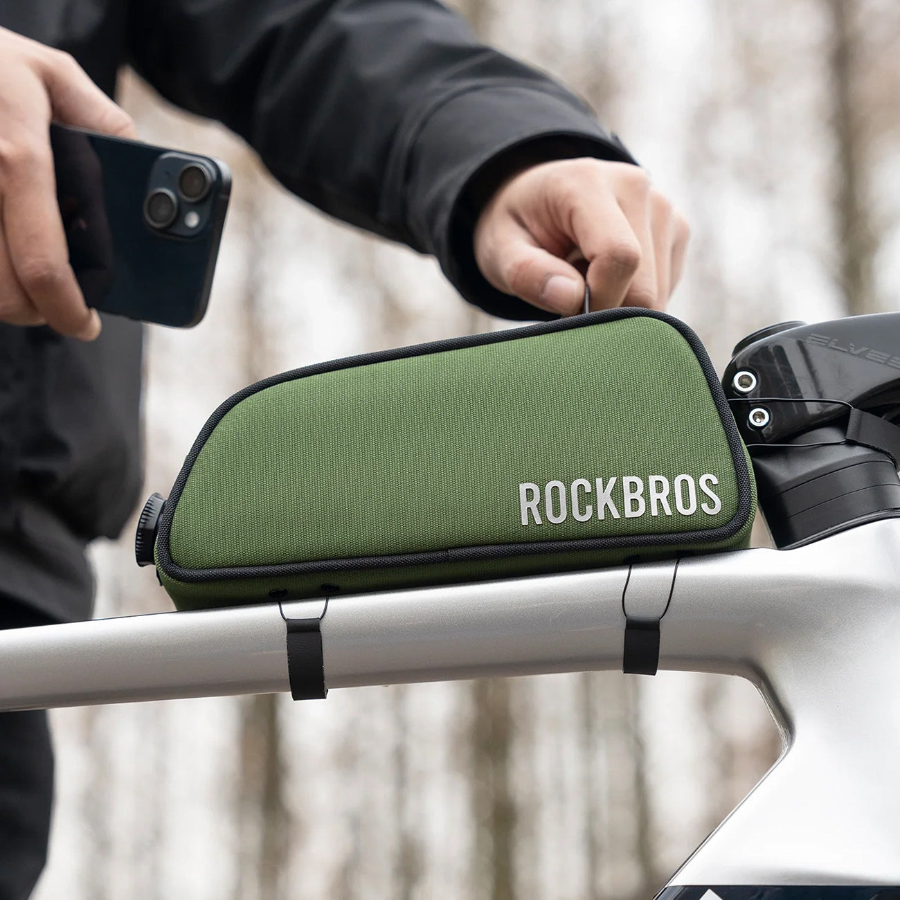 Rockbros TL004 ROAD TO SKY 0,7L atsparus vandeniui dviračio rėmo krepšys - žalia -- Bicycle Bags