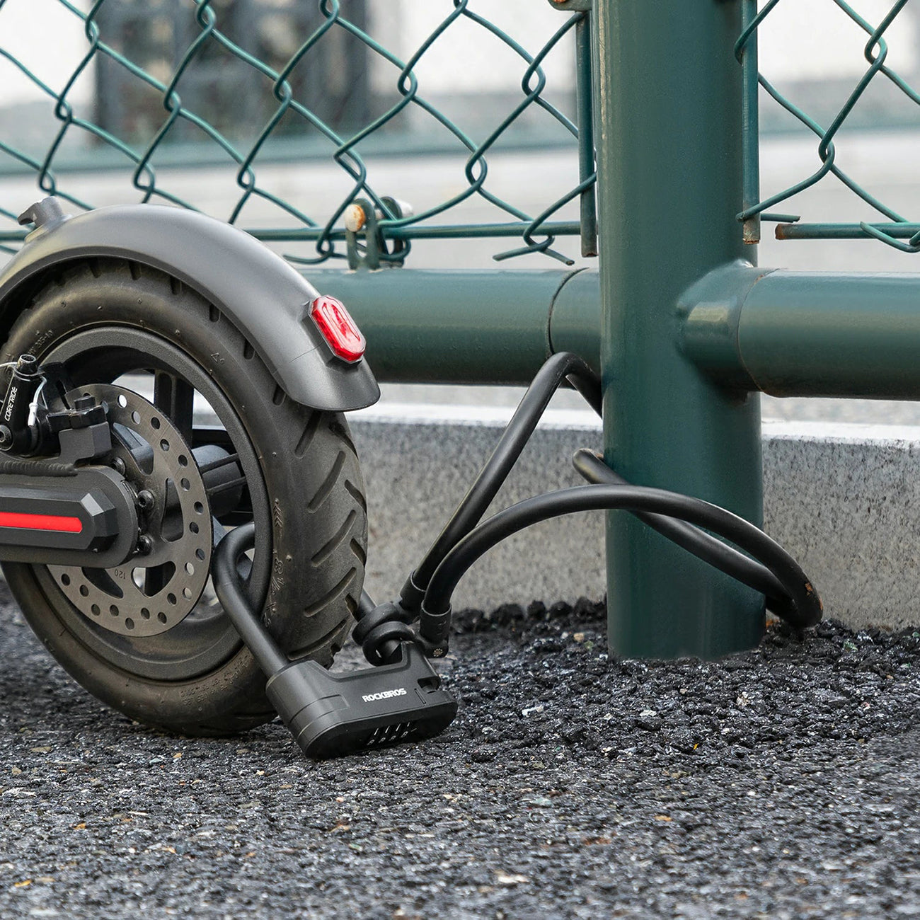 Rockbros RK242 elektrinės paspirtuko spyna - Juoda -- Bicycle Locks