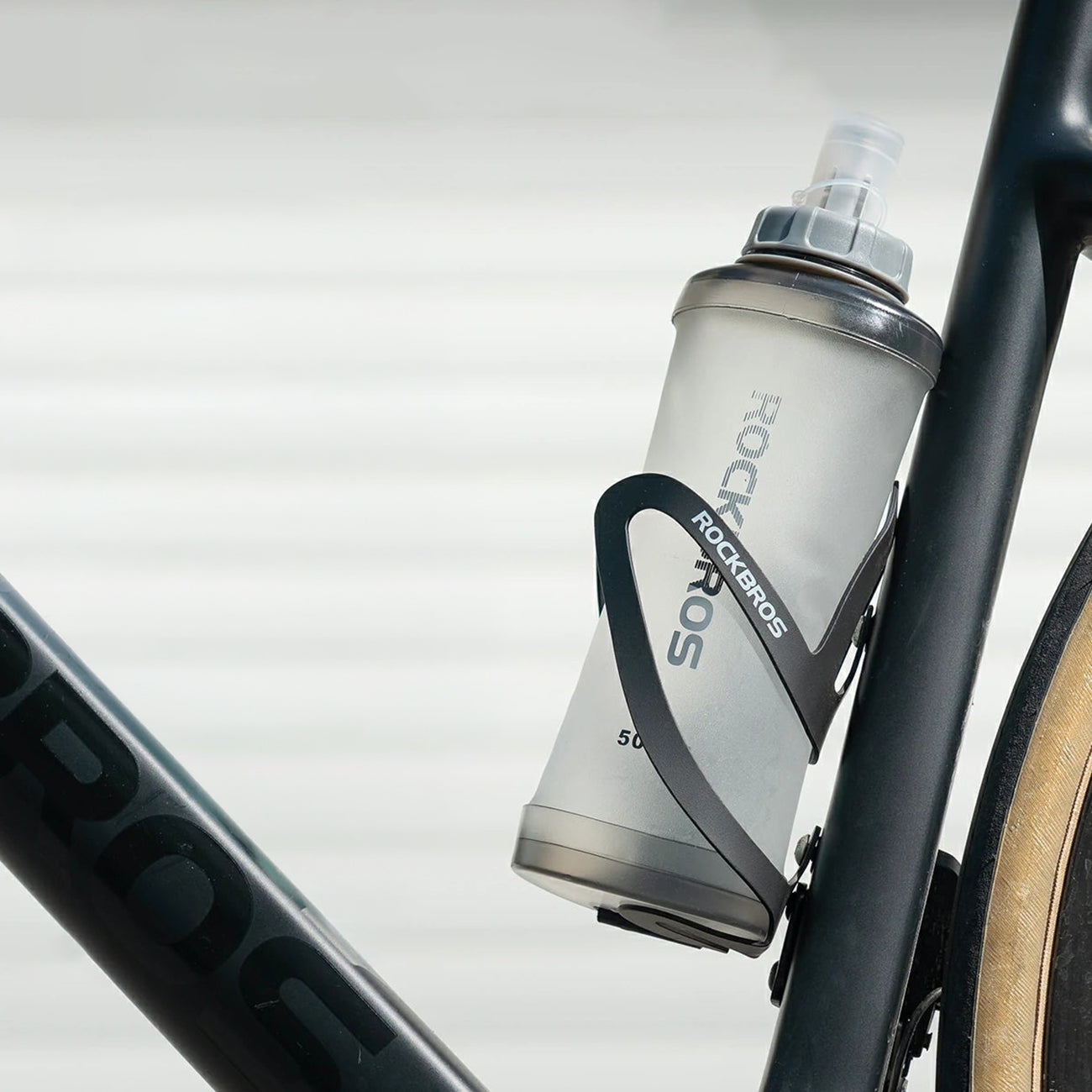 Rockbros 350017001 minkšta bėgimo vandeni kolba 500 ml - balta -- Sports Water Bottles