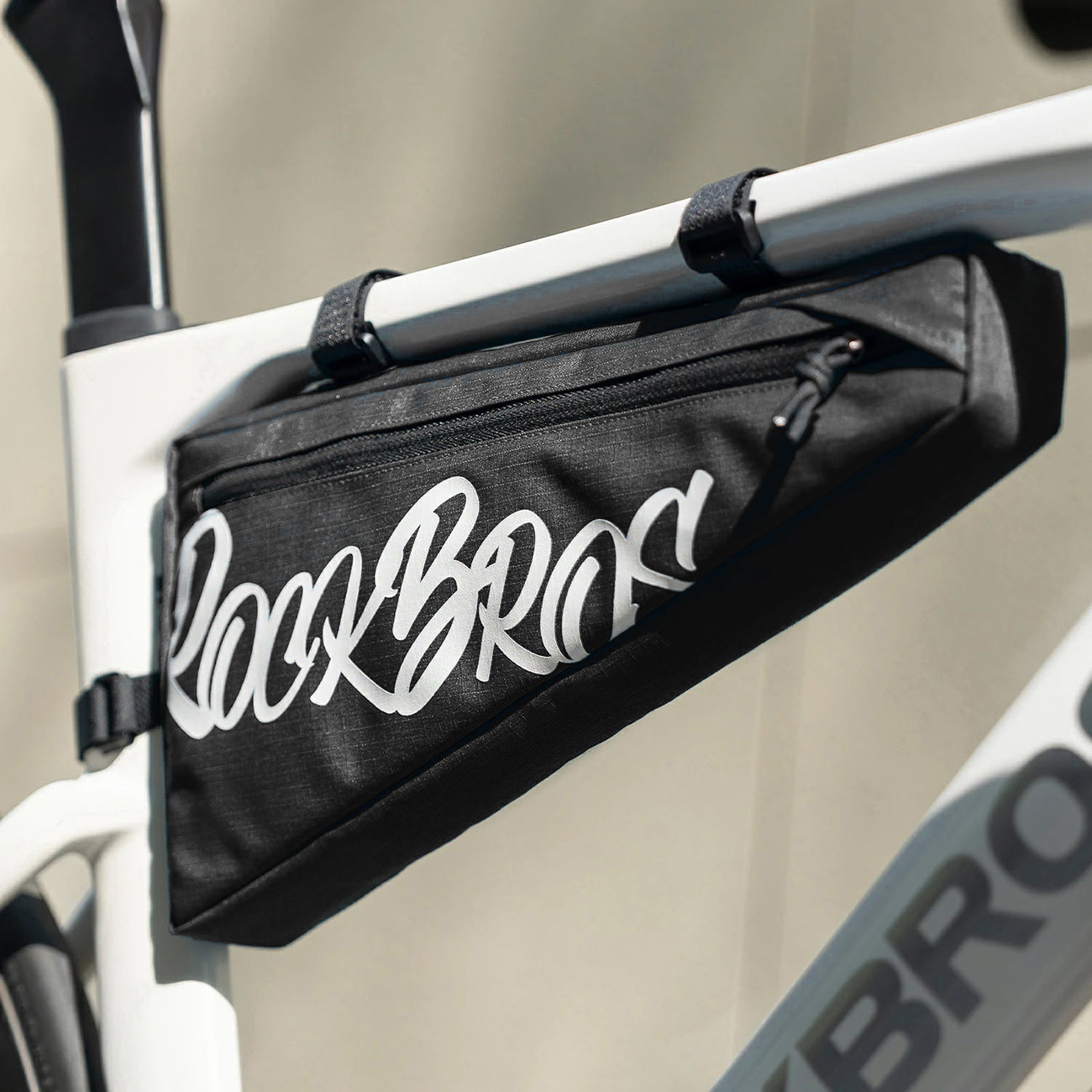 Rockbros G008 Flash Journey trikampio rėmo dviračio krepšys XL 1.9 L - juodas -- Bicycle Bags