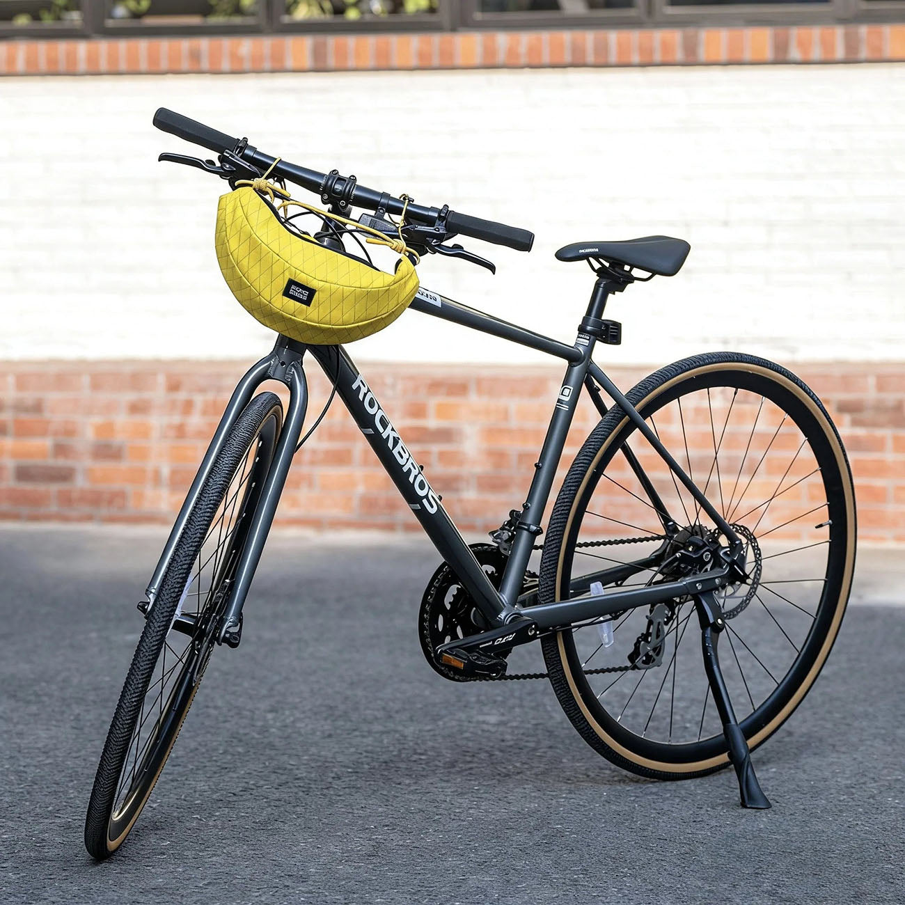 Rockbros H74 dviračio krepšys vairo arba bananų pečiui 1,8L - Geltonas -- Bicycle Bags