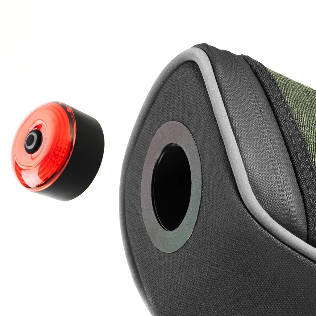 Rockbros C52-2 lengvasis balto krepšys su 250 mAh apšvietimu - žalias -- Bicycle Bags