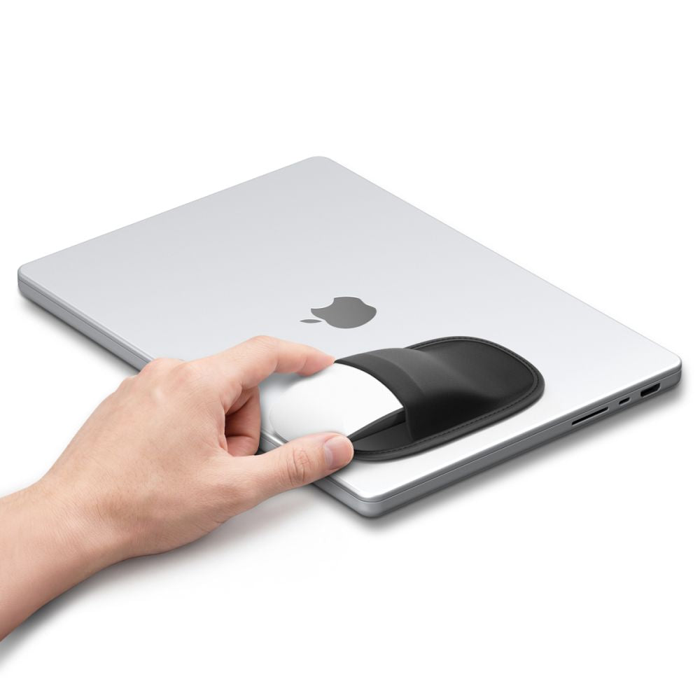Spigen LD220 Mouse Sleeve pelės dėklas - juodas -- Cell phone cases and covers