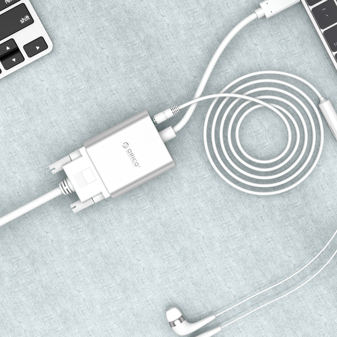 Orico PTAV USB-C - VGA adapteris ir 3,5 mm Full HD mini šonas 0,15 m - sidabrinė -- Video Adapters
