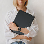 AmazingThing Minimal BasicBag nešiojamojo kompiuterio krepšys MacBook Neo 13" - Juodas -- Laptop Bags