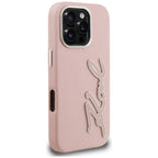 Karl Lagerfeld FW Grained Signature Logo iPhone 16 Pro dėklas - Rožinis -- iPhone 16 Pro