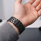 Tech-Protect nerūdijančio plieno apyrankė Samsung Galaxy Watch 40/44/46 mm - Juoda -- Samsung Galaxy Watch
