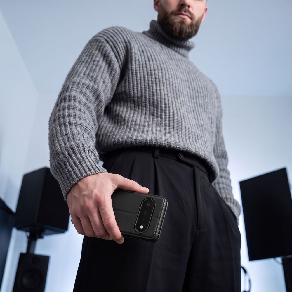 Tech-Protect piniginės dėklas Google Pixel Pro XL - matinis juodas -- Google Pixel Pro XL