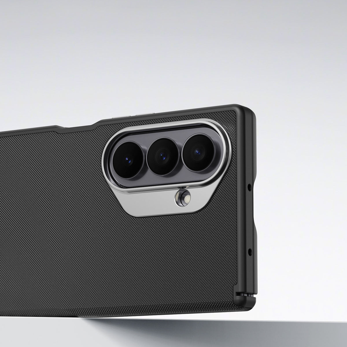 Dux Ducis Vyne dėklas, suderinamas su MagSafe, skirtas Samsung Galaxy Z Fold 8 Ultra - juodas -- Samsung Galaxy Z Fold 8...