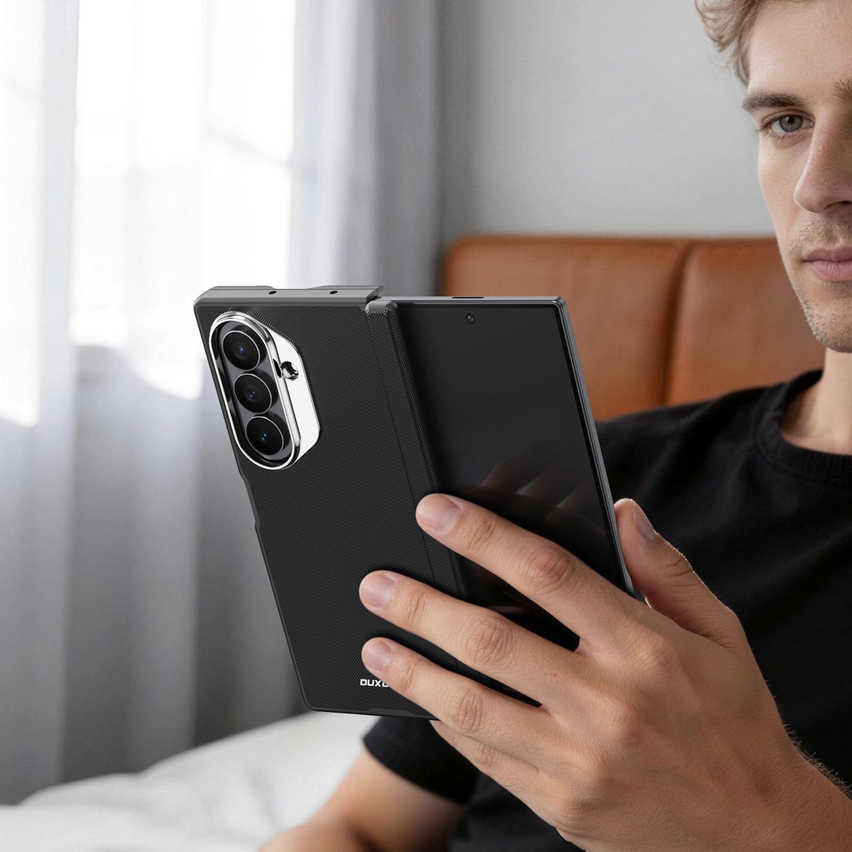 Dux Ducis Vyne dėklas, suderinamas su MagSafe, skirtas Samsung Galaxy Z Fold 8 Ultra - juodas -- Samsung Galaxy Z Fold 8...