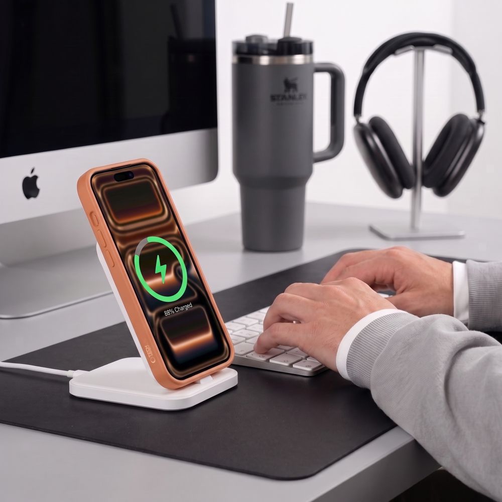 Tech-Protect BasicMag MagSafe dėklas Apple iPhone 17 Pro / 18 Pro - Matinis oranžinis -- iPhone 17 Pro / iPhone 18 Pro