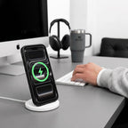 Tech-Protect Magmat Magsafe CC dėžė iPhone 17 Pro / 18 Pro - Skaidri juoda -- iPhone 17 Pro / iPhone 18 Pro