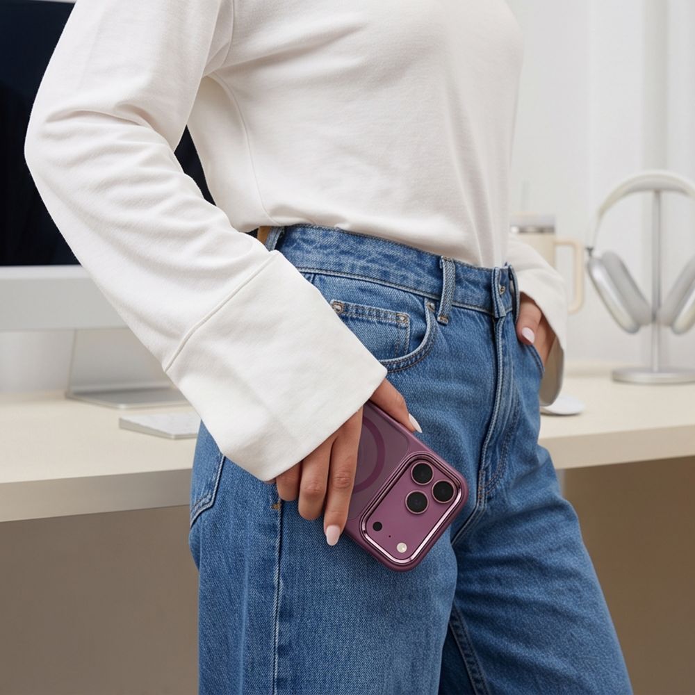 Tech-Protect Magmat Magsafe CC dėžė iPhone 17 Pro / 18 Pro - Skaidri bordo -- iPhone 17 Pro / iPhone 18 Pro