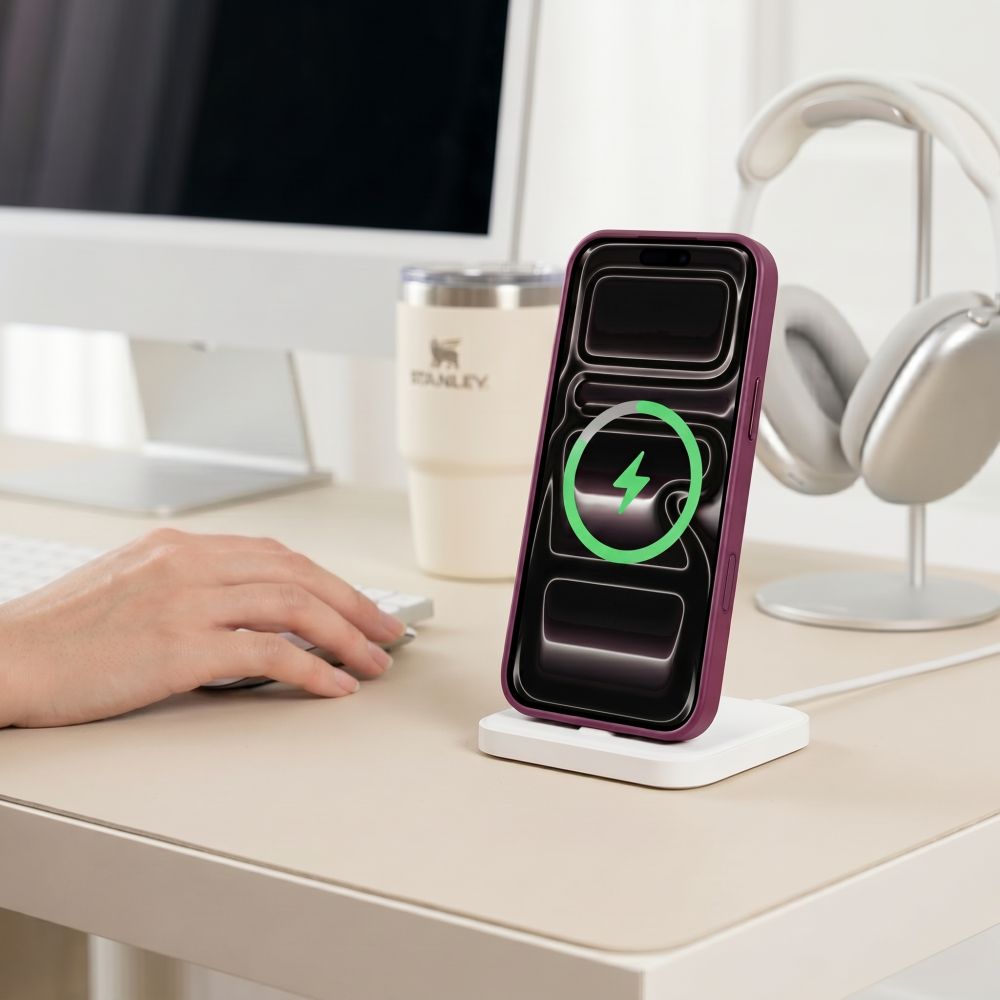 Tech-Protect Magmat Magsafe CC dėžė iPhone 17 Pro / 18 Pro - Skaidri bordo -- iPhone 17 Pro / iPhone 18 Pro