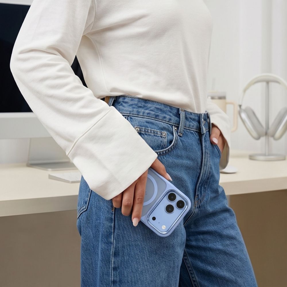 Tech-Protect Magmat Magsafe CC dėžė iPhone 17 Pro / 18 Pro - Skaidri šviesi mėlyna -- iPhone 17 Pro / iPhone 18 Pro
