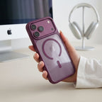 Tech-Protect Magmat Magsafe CC dėžė iPhone 17 Pro Max / 18 Pro Max - Skaidri bordo -- iPhone 17 Pro Max / iPhone 18 Pro Max