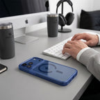 Tech-Protect Magmat MagSafe CC dėklas Apple iPhone 17 Pro Max / 18 Pro Max - Skaidrus tamsiai mėlynas -- iPhone 17 Pro...