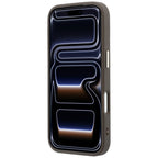 Guess 4G & Big Resin Logo dėklas iPhone 17 Pro / 18 Pro - ruda -- iPhone 17 Pro / iPhone 18 Pro