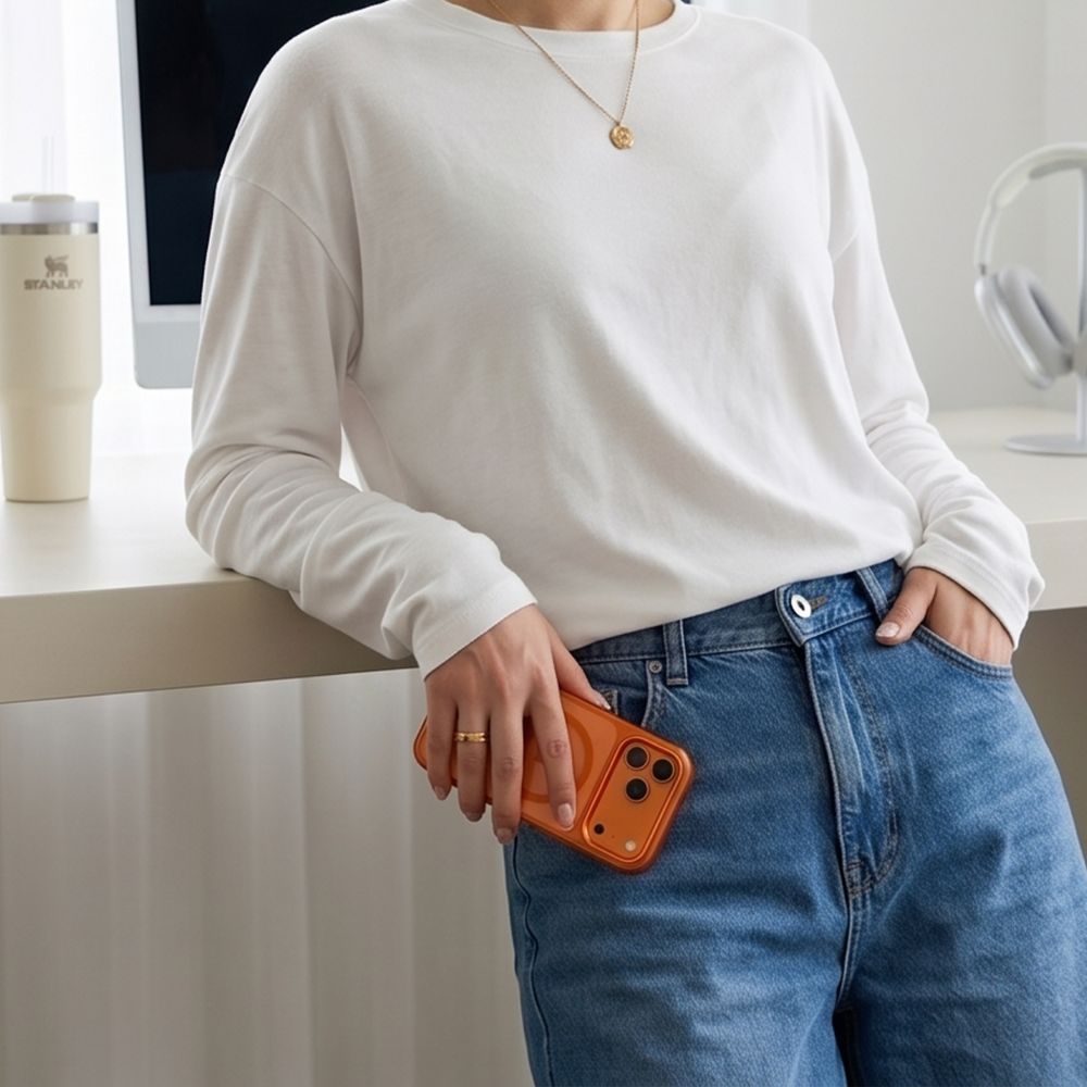 Tech-Protect Magmat Magsafe CC dėklas Apple iPhone 17 Pro / 18 Pro - oranžinis-skaidrus -- iPhone 17 Pro / iPhone 18 Pro