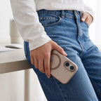 Tech-Protect MagZero MagSafe dėklas skirtas iPhone 17 - smėlio-rudas matinis -- iPhone 17