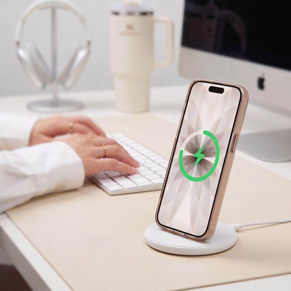 Tech-Protect MagZero MagSafe dėklas skirtas iPhone 17 - smėlio-rudas matinis -- iPhone 17