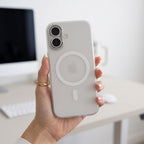 Tech-Protect MagZero MagSafe dėklas skirtas iPhone 17 - matinis baltas -- iPhone 17
