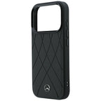 Mercedes Odos Kryžminės linijos MagSafe dėklas iPhone 17 Pro / 18 Pro - juodas -- iPhone 17 Pro / iPhone 18 Pro