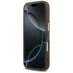 Guess 4G trikampio logotipo MagSafe dėklas iPhone 17 Pro / 18 Pro - Ruda -- iPhone 17 Pro / iPhone 18 Pro