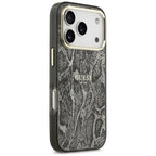 Guess Pytono Rašto MagSafe dėklas iPhone 17 Pro / 18 Pro - juoda -- iPhone 17 Pro / iPhone 18 Pro