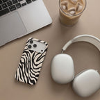 Tech-Protect Lamano MagSafe dėklas iPhone 18 Pro / 17 Pro - baltas ir juodas -- iPhone 18 Pro / iPhone 17 Pro