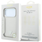 Guess Grained Triangle Logo MagSafe dėklas iPhone 18 Pro / 17 Pro - Smėlio spalva -- iPhone 18 Pro / iPhone 17 Pro