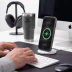 Dėklas Tech-Protect MagAir MagSafe CC telefonui iPhone 18 Pro / 17 Pro - matinė juoda -- iPhone 18 Pro / iPhone 17 Pro