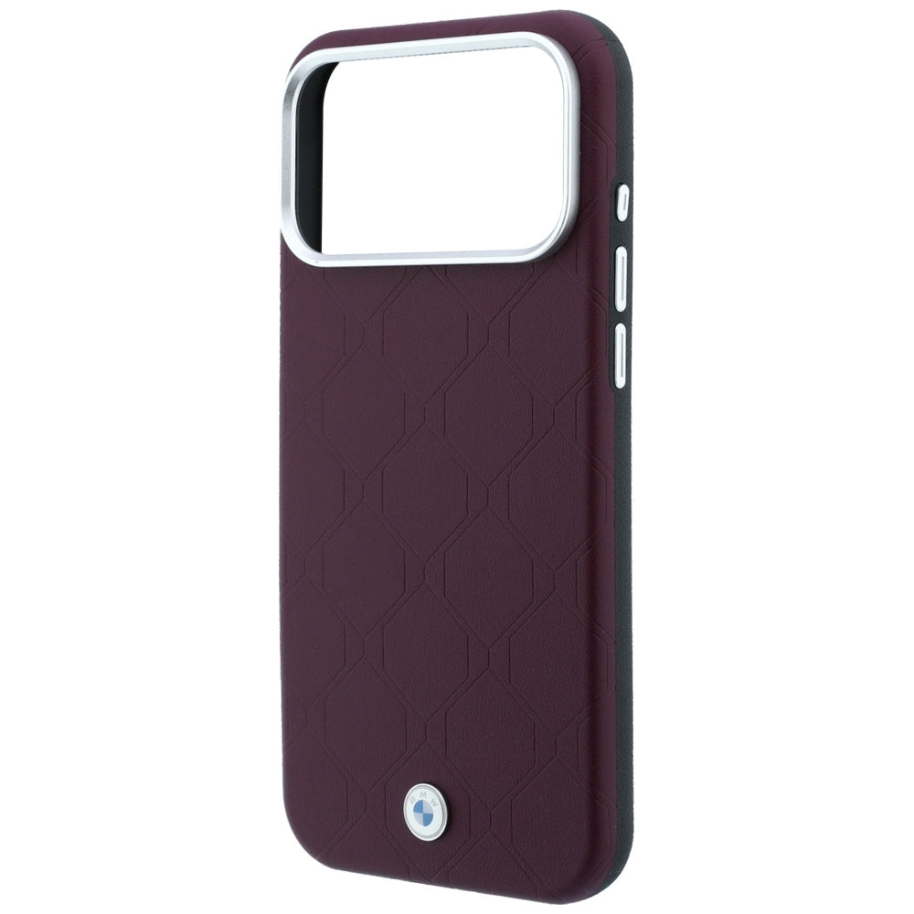 Dėklas BMW Sign Deboss Quilted Metal Logo MagSafe, skirtas iPhone 18 Pro Max / 17 Pro Max - Bordo -- iPhone 18 Pro Max /...