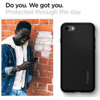 Spigen Skystis Air Case skirtas iPhone 7 / 8 / SE 2020 / SE 2022 - Black -- iPhone 7
