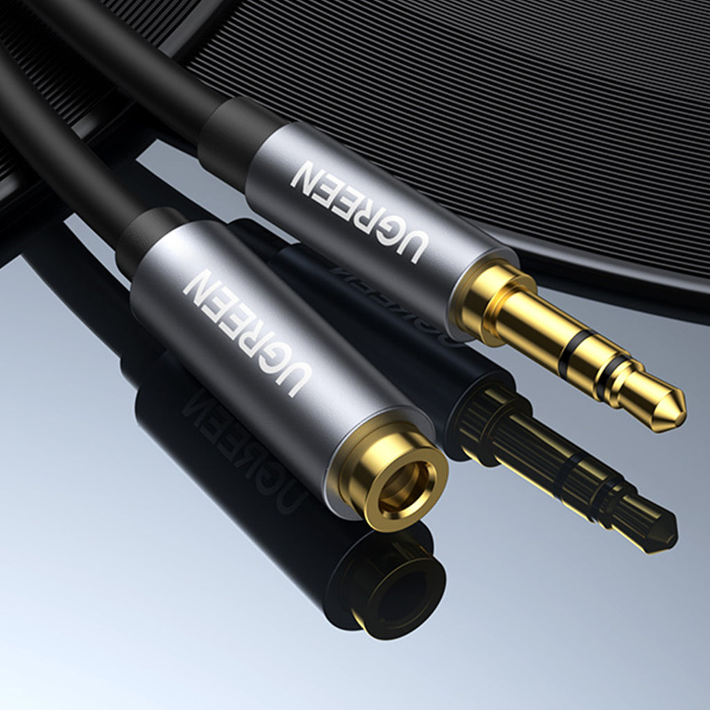 Ugreen AV118 10592 kabelis 3.5 mm mini jack (male) / 3.5 mm mini jack (female) 1m - sidabrinis -- Audio Cables