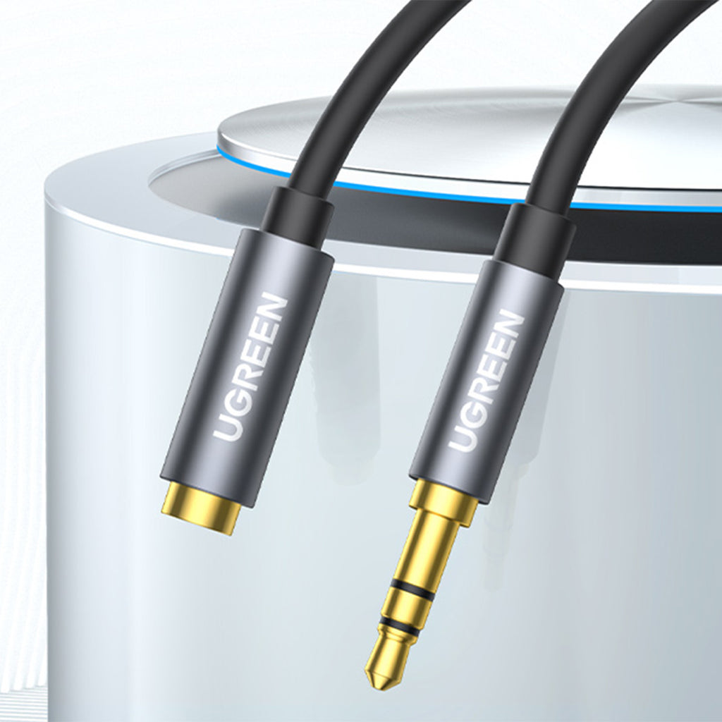Ugreen AV118 10592 kabelis 3.5 mm mini jack (male) / 3.5 mm mini jack (female) 1m - sidabrinis -- Audio Cables