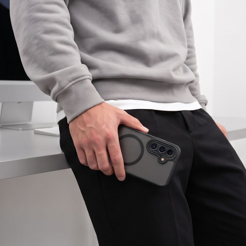 Dėklas Tech-Protect BasicMag MagSafe Samsung Galaxy A16 / A17 / A18 / A26 4G / 5G, matinis juodas -- Galaxy A16, Galaxy...