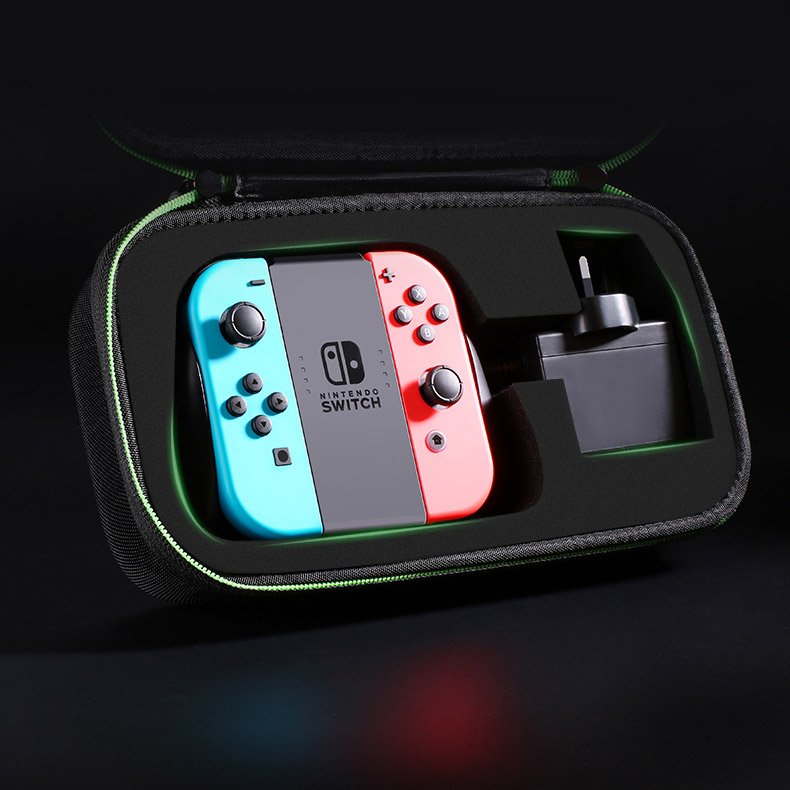 Ugreen dėklas Nintendo Switch ir priedams S 26,5 x 10 x 13,5 cm juodas (50275 LP145) -- Nintendo Switch