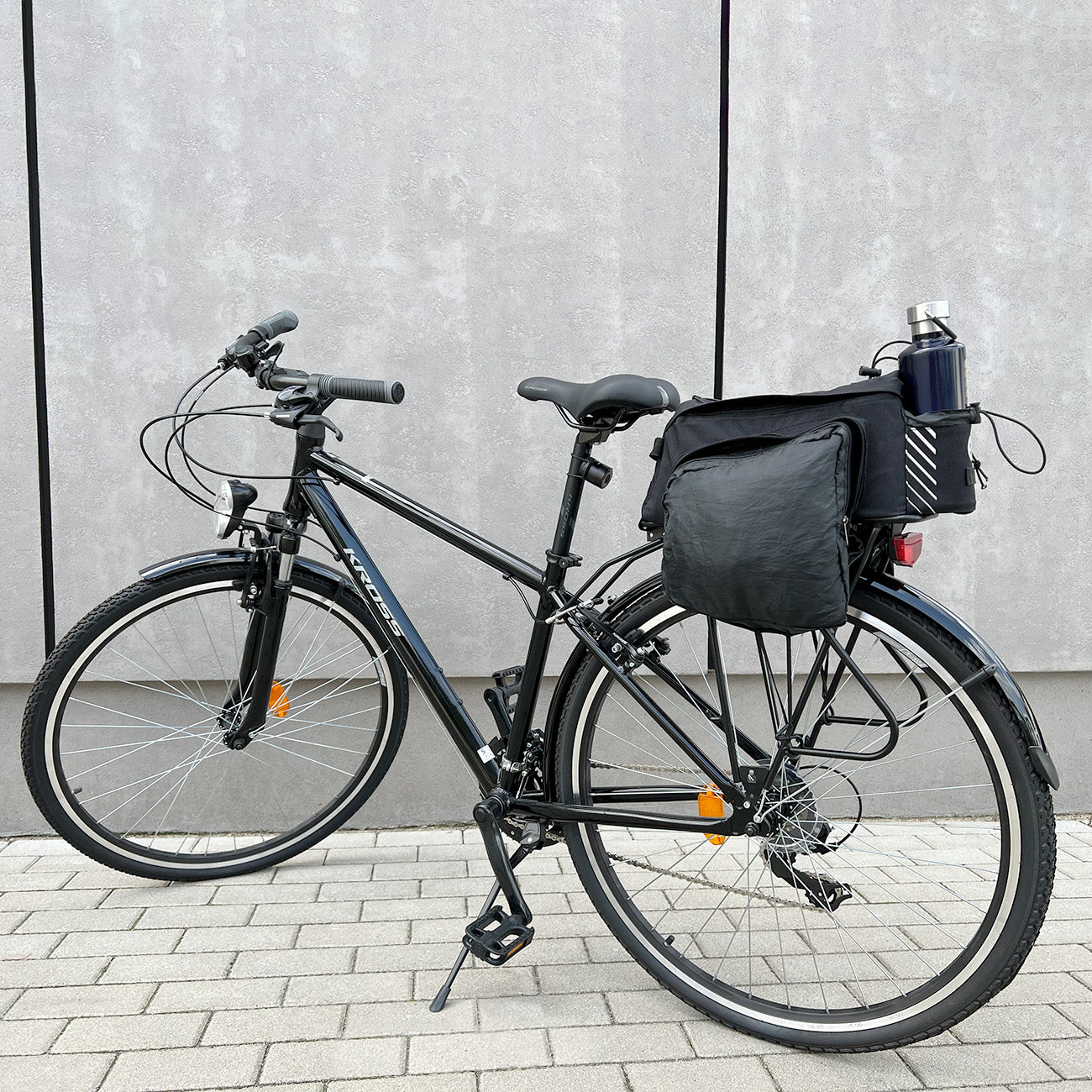 Wozinsky dvirazio pažasti suma su petimi 9L (lietpalties dangalas priimtas) juoda (WBB22BK) -- Bicycle Bags