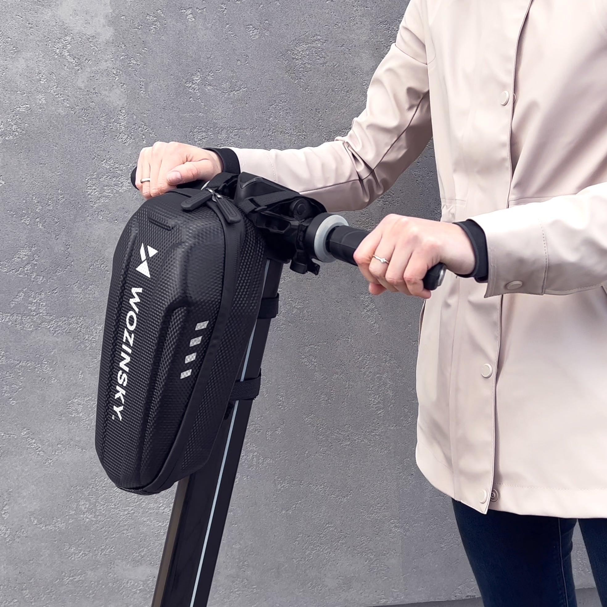 Wozinsky Vandensaugus Paspirtuko Valiro Krepšys 3L Juodas (WSB4BK) -- Bicycle Bags