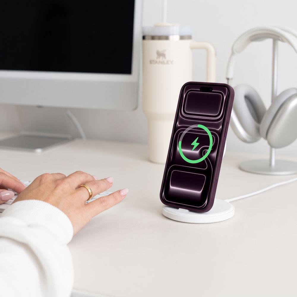 Dėklas Tech-Protect MagPeak MagSafe CC iPhone 17 Pro / 18 Pro, matinis tamsiai vyšninis -- iPhone 17 Pro, iPhone 18 Pro