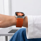 Dirželis Tech-Protect NylonLoop Apple Watch 8 / 9 / 10 / 11 / 12 / SE / Ultra (44 / 45 / 46 / 49 mm), oranžinis -- Apple...