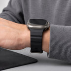 Dirželis Tech-Protect Motion Apple Watch 8 / 9 / 10 / 11 / 12 / SE / Ultra (44 / 45 / 46 / 49 mm), juodas -- Apple Watch...