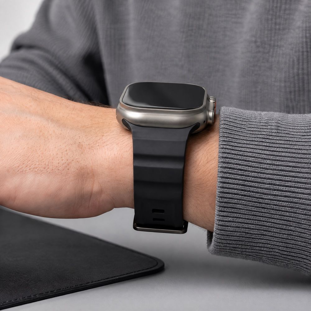 Dirželis Tech-Protect Motion Apple Watch 8 / 9 / 10 / 11 / 12 / SE / Ultra (44 / 45 / 46 / 49 mm), juodas -- Apple Watch...